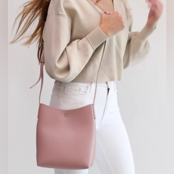 SAMARA Medium Shoulder Bag small version - Picture 9 of 9